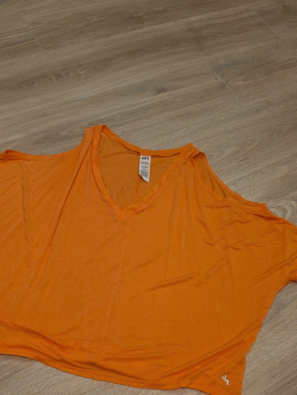 JoyLab Orange V-Neck Short Sleeve Tee